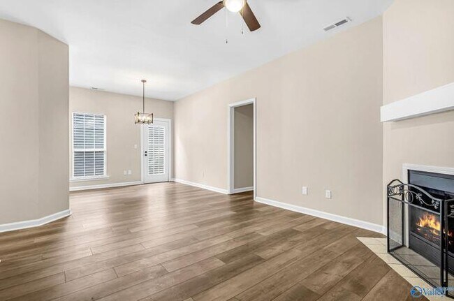 Building Photo - 108 Bentworth Ln