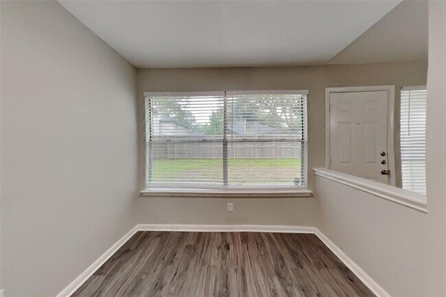 Building Photo - 22819 Williamschase Dr