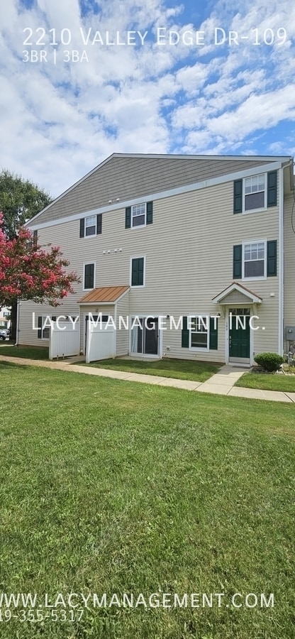 Building Photo - 2210 Valley Edge Dr