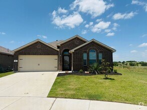 Building Photo - 300 Saguaro Dr
