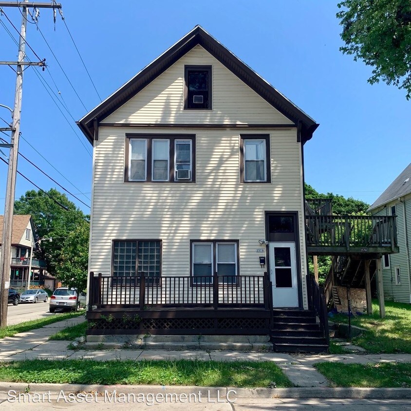 2576 N Booth St, Milwaukee, WI 53212 Room for Rent in Milwaukee, WI