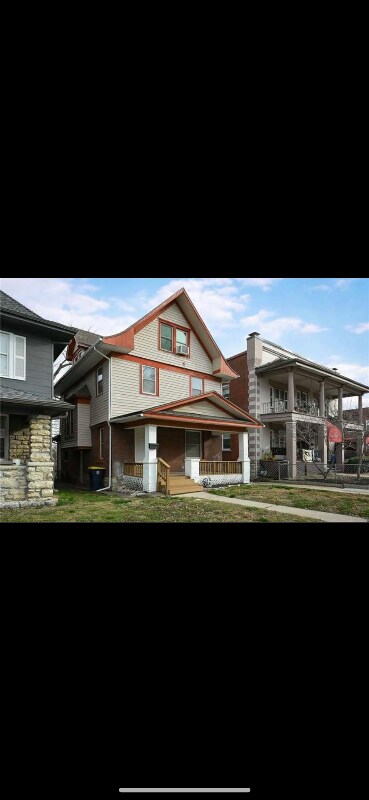Foto principal - 3815 Baltimore Ave