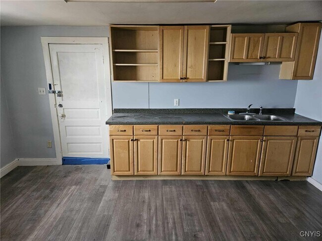 Foto del edificio - 521 S Wilbur Ave