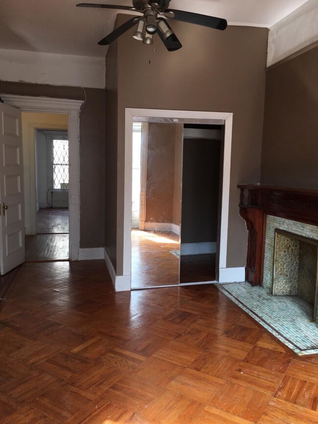 Building Photo - 143 Hancock St