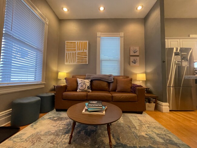 Foto del edificio - 832 Caledonia St