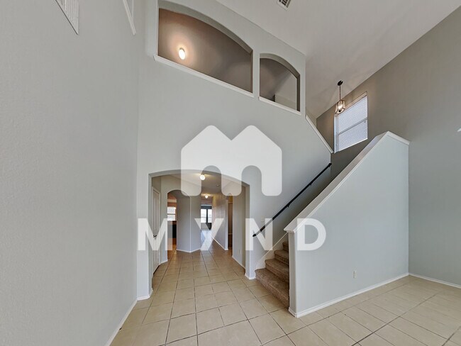 Building Photo - 414 Jasmine Cir