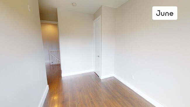 Building Photo - ROOM ONLY in 4-bed/2.0-bath Home