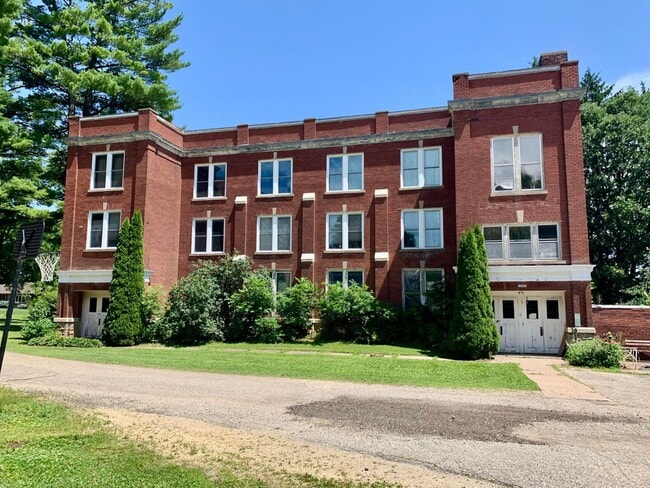 Building Photo - 16566 S 12th St