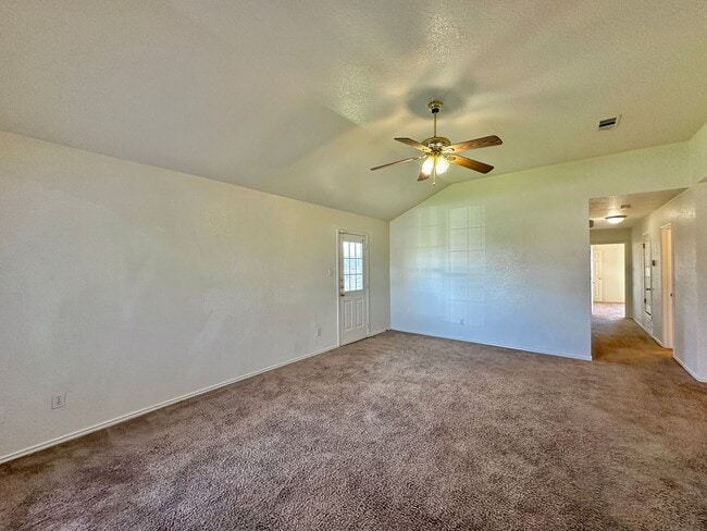 Building Photo - 4600 Wade Dr