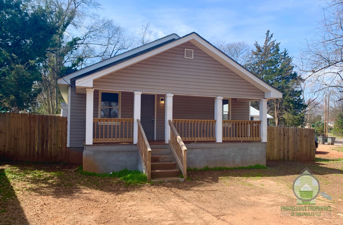 Photo - 205 Blackwood St (Greenville, SC)
