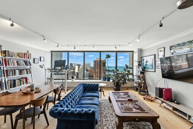 Foto del edificio - 2800 N Lake Shore Dr