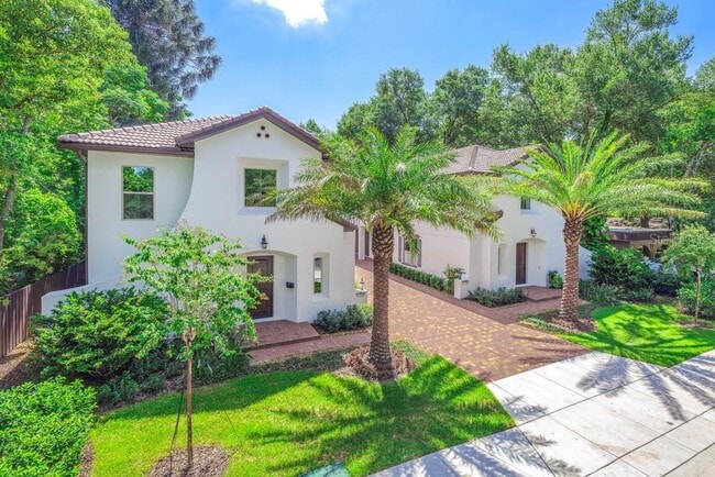 Photo - Santa Barbara-style Duplex House