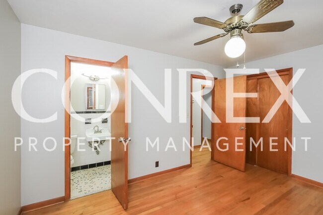 Building Photo - Lovely 3 bedroom Ranch!