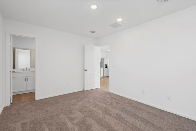 Building Photo - 30519 Bladnoch Ln