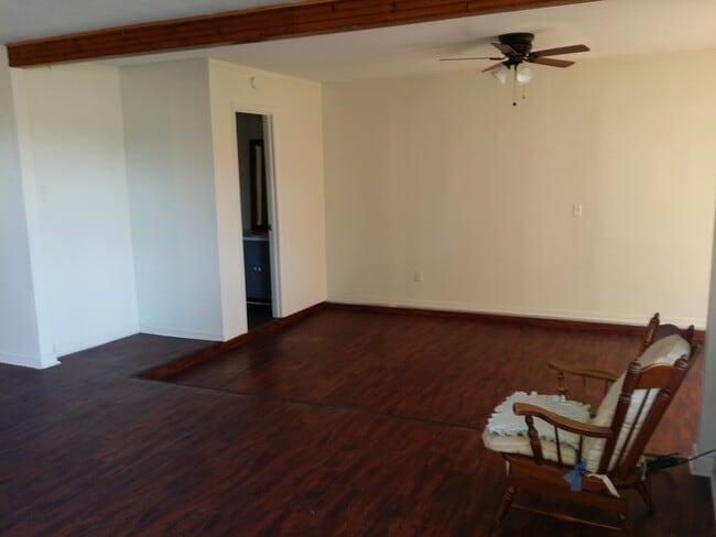 Foto del edificio - 1119 Alta Vista Dr