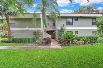Building Photo - 2505 NW 49th Terrace
