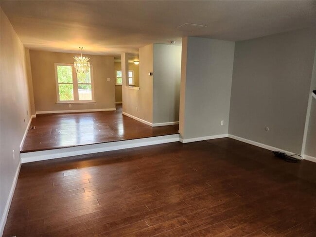 Building Photo - 1621 Shiloh Ct