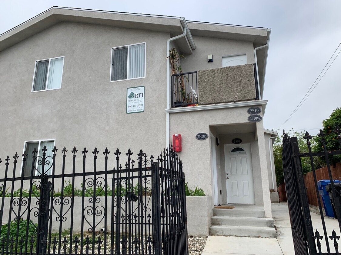 Foto principal - 2510 Houston St