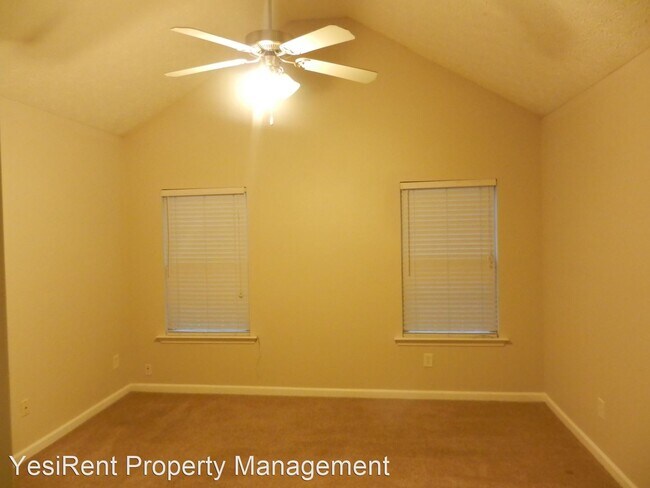 Building Photo - 3 br, 2 bath House - 2148 Parador Bend