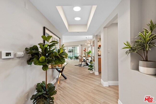 Foto del edificio - 13600 Marina Pointe Dr