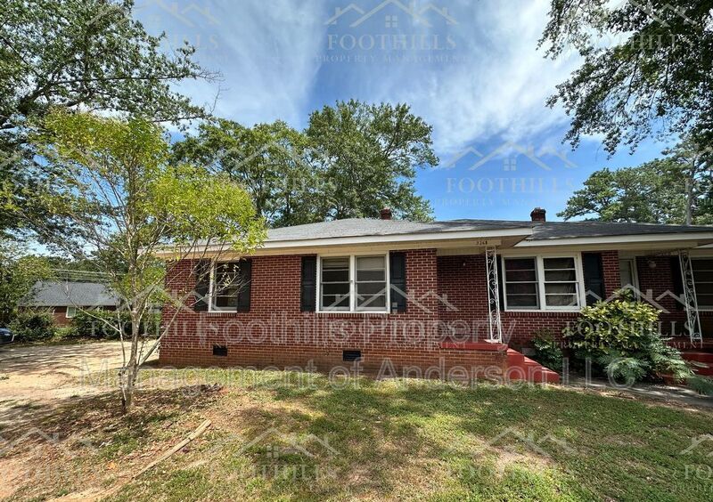 Primary Photo - 326 W Fredericks St