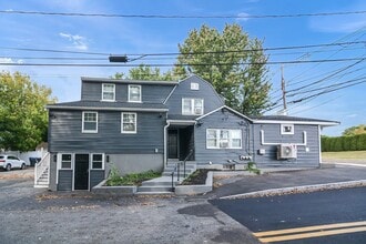 Building Photo - 254 N Main St