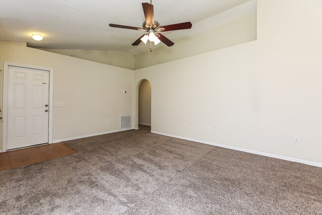 Foto del edificio - 12744 Ashbrook Cir W