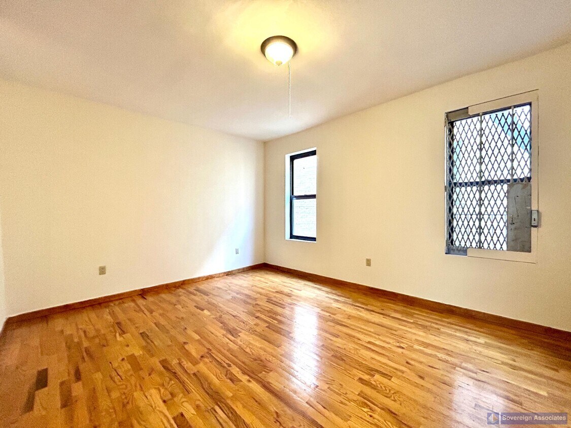 Foto principal - 91 Fort Washington Ave