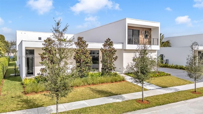 Building Photo - 16699 Botaniko Dr N