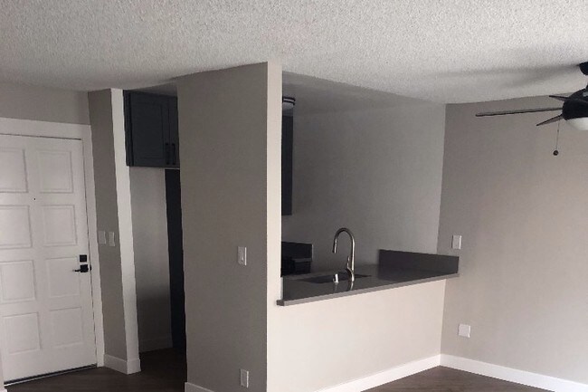 Foto del edificio - 1234 N Edgemont St