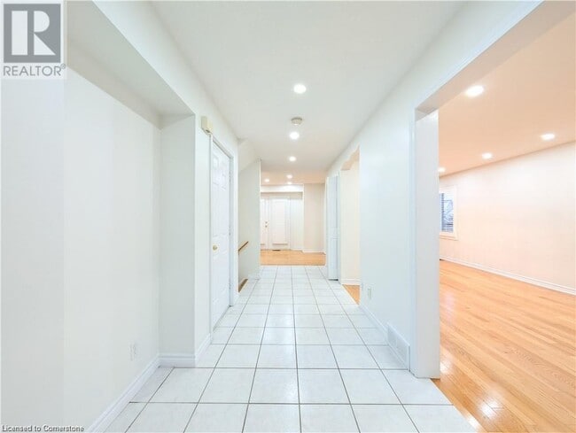 Building Photo - 187 Daimler Dr