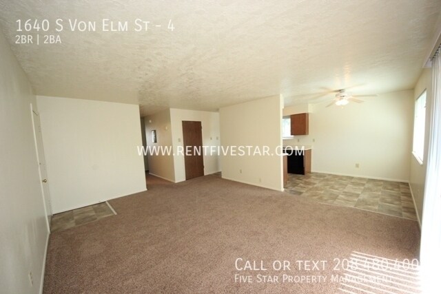 Building Photo - Beautiful 2 Bedroom, 2 Bathroom Apartment ...
