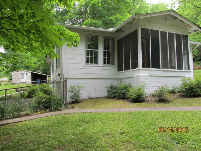 Building Photo - 469 Lowell Street