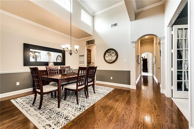 Foto del edificio - 2301 Canyon Creek Dr