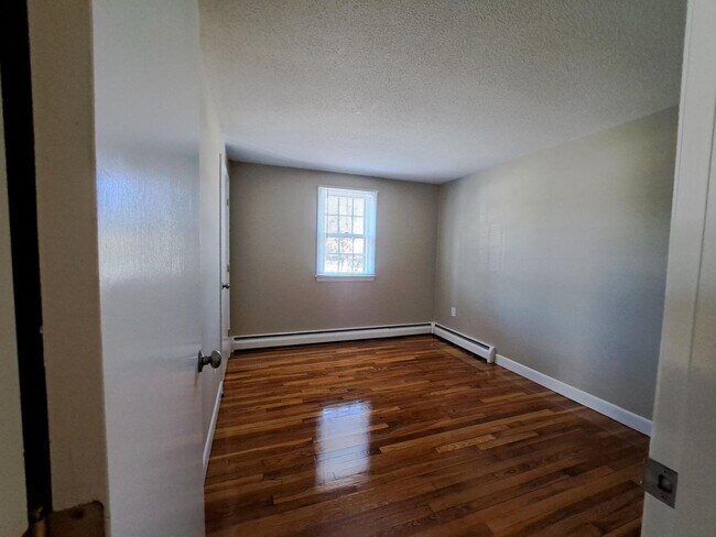 Building Photo - 71 West Street