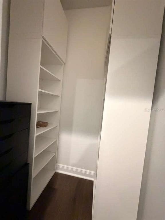 Foto del edificio - 11737 Verrazano Dr