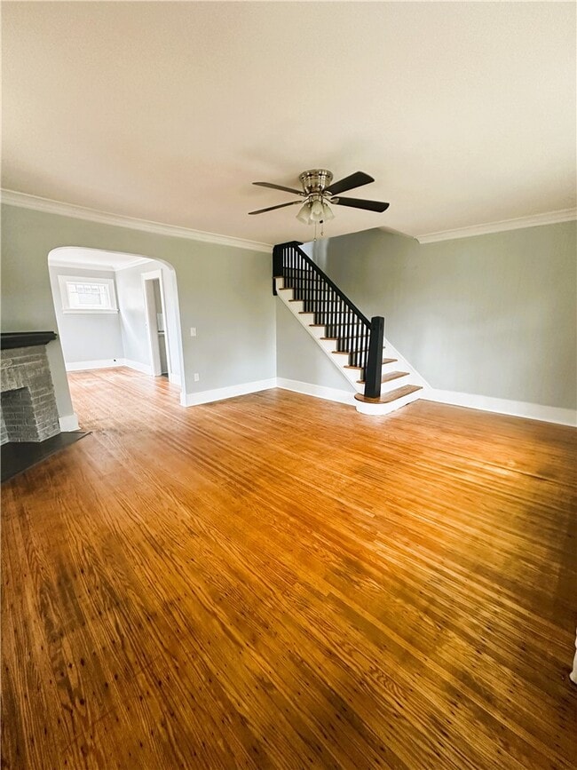 Building Photo - 5 Vayo St