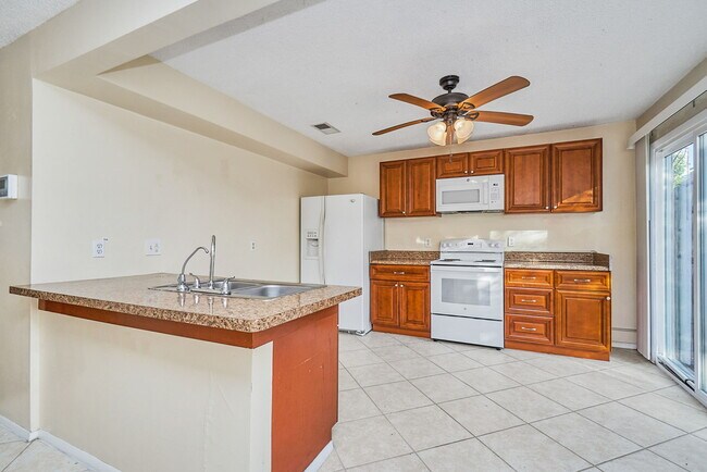 Foto del edificio - 1414 Woodscape Ln