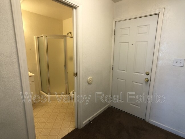 Foto del edificio - 218 4th St