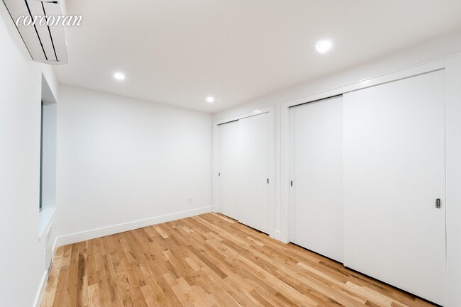 Building Photo - 1515 11th Ave