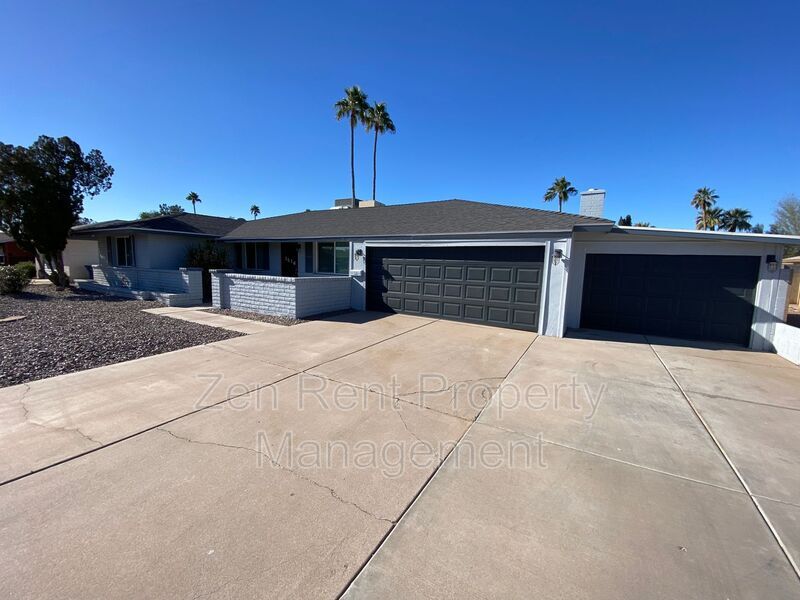 Primary Photo - 3016 S George Dr