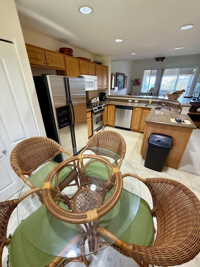 Foto del edificio - 2 Bedroom, 2 Bath with Full Loft in Alii C...