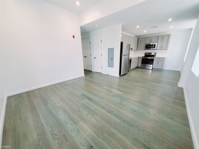 Foto del edificio - 1 br, 1 bath Condo - 36 Atlantic St Unit 405