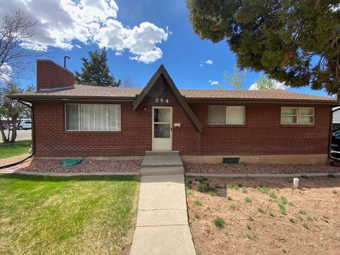 Primary Photo - 3 Bedroom 2 Bath Single Family Home