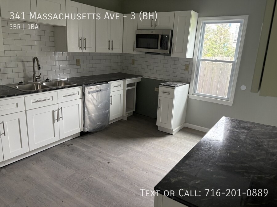 Building Photo - 341 Massachusetts Ave