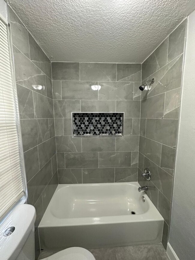 Photo - Fully Renovated 3/2 Single Family House Av...