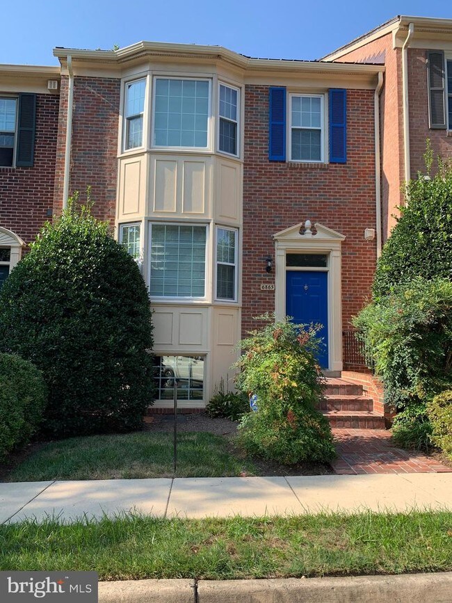 Building Photo - 6865 Williamsburg Pond Ct