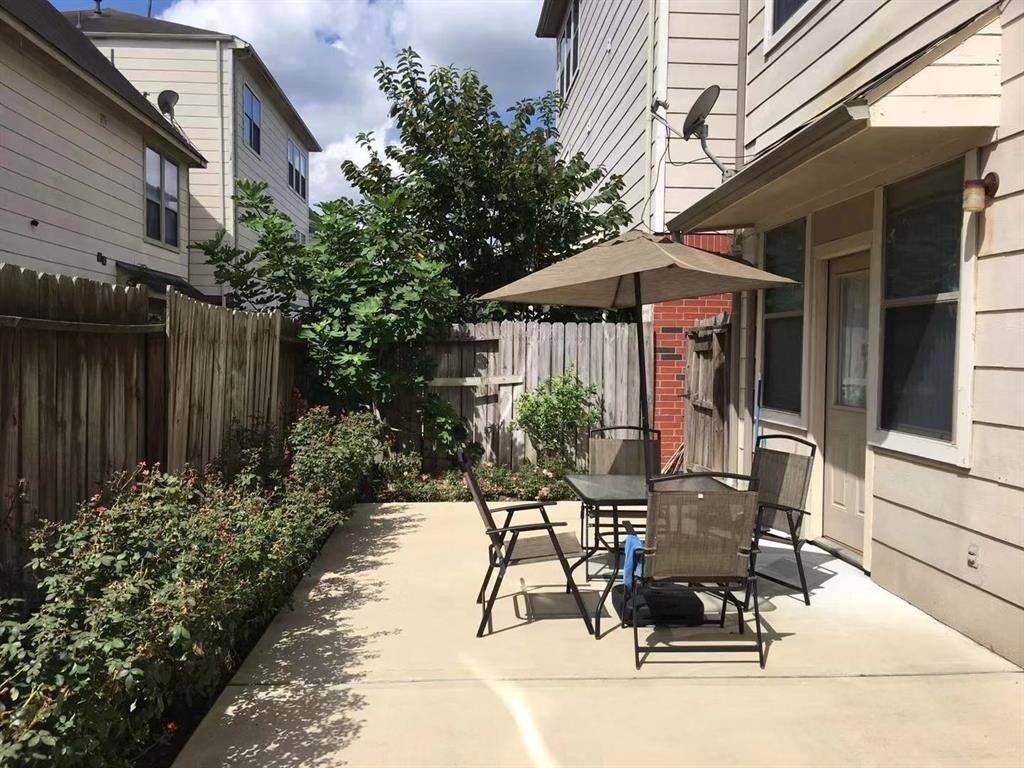 13151 N Bellaire Estates Dr, Houston, TX 77072 House Rental in