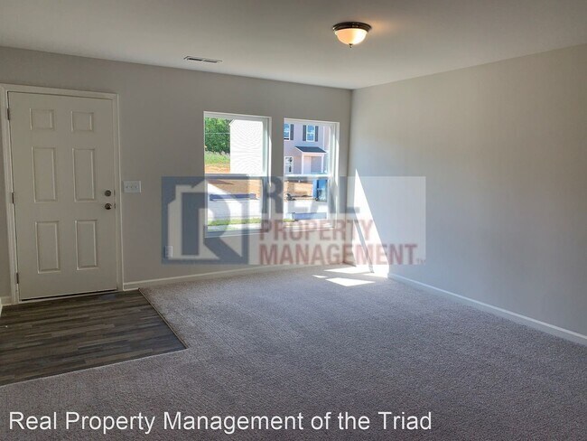 Foto del edificio - 3 br, 2.5 bath House - 4118 Devonwood Court