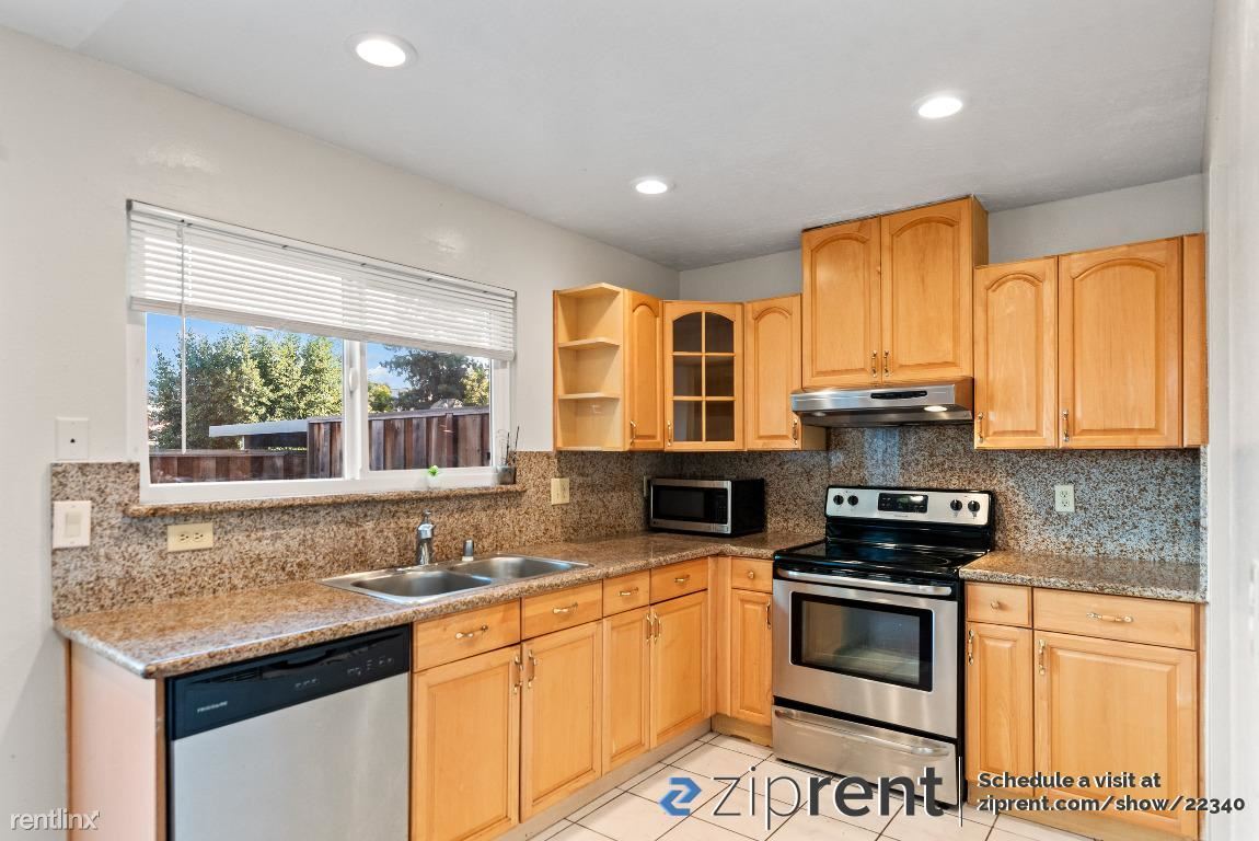 Primary Photo - 3 br, 1.5 bath Townhome - 3731 Boswell Ter...